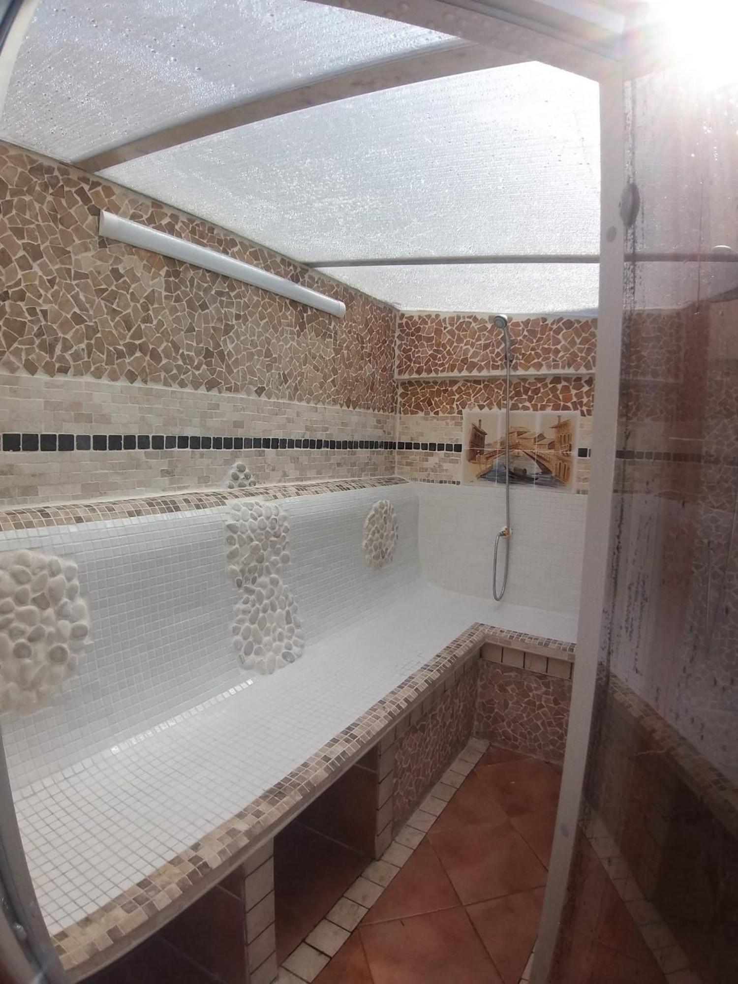 Hotel Tiny House La Pobla de Vallbona Esterno foto